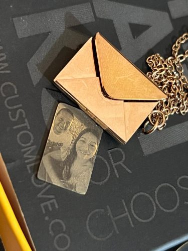 Click to view full screen Colar Carta Mensageira + Foto Personalizada photo review